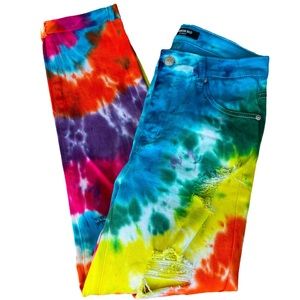 NWT Tie Dye Mom Jeans size Small
